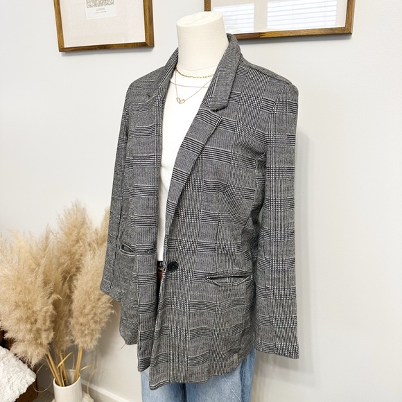 Houndstooth Blazer - Picture 3 of 11